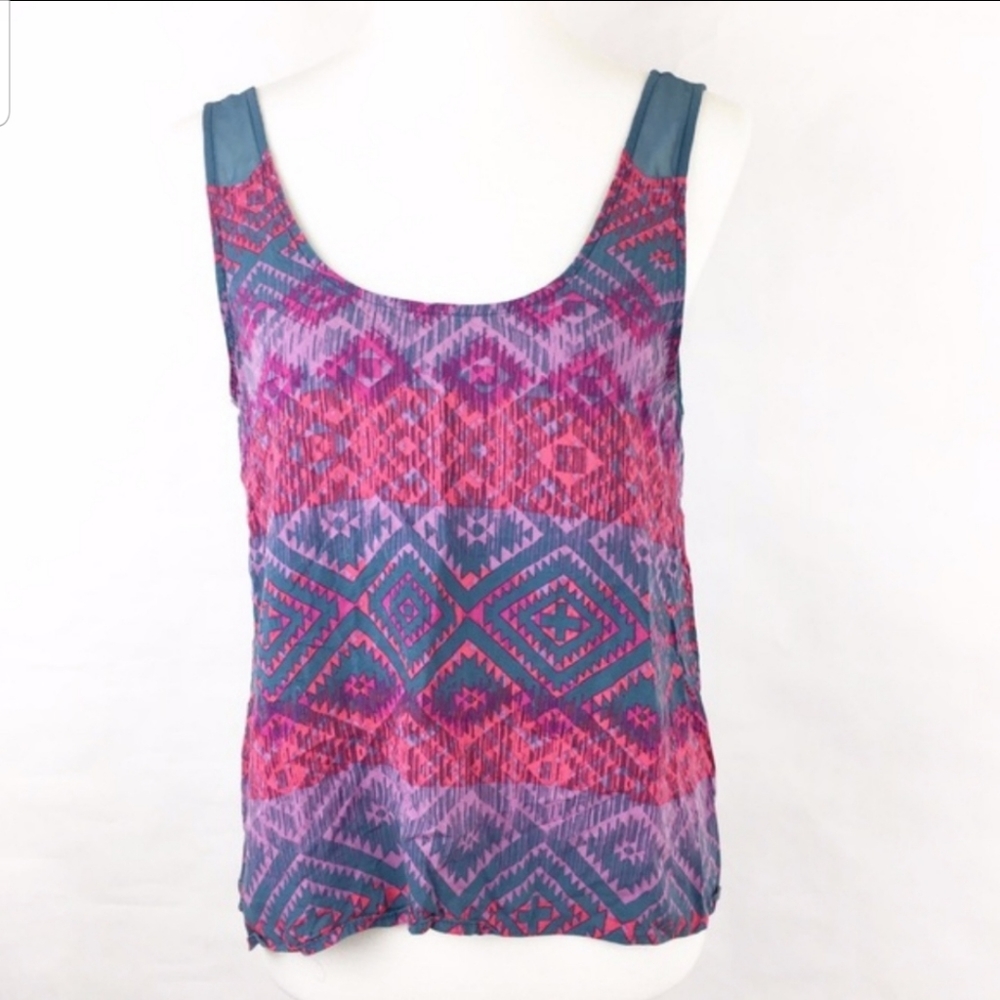 Kirra Blue and Pink Geometric Print Tank Top